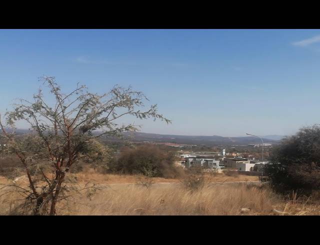 1,438M² VACANT LAND FOR SALE IN STERPARK